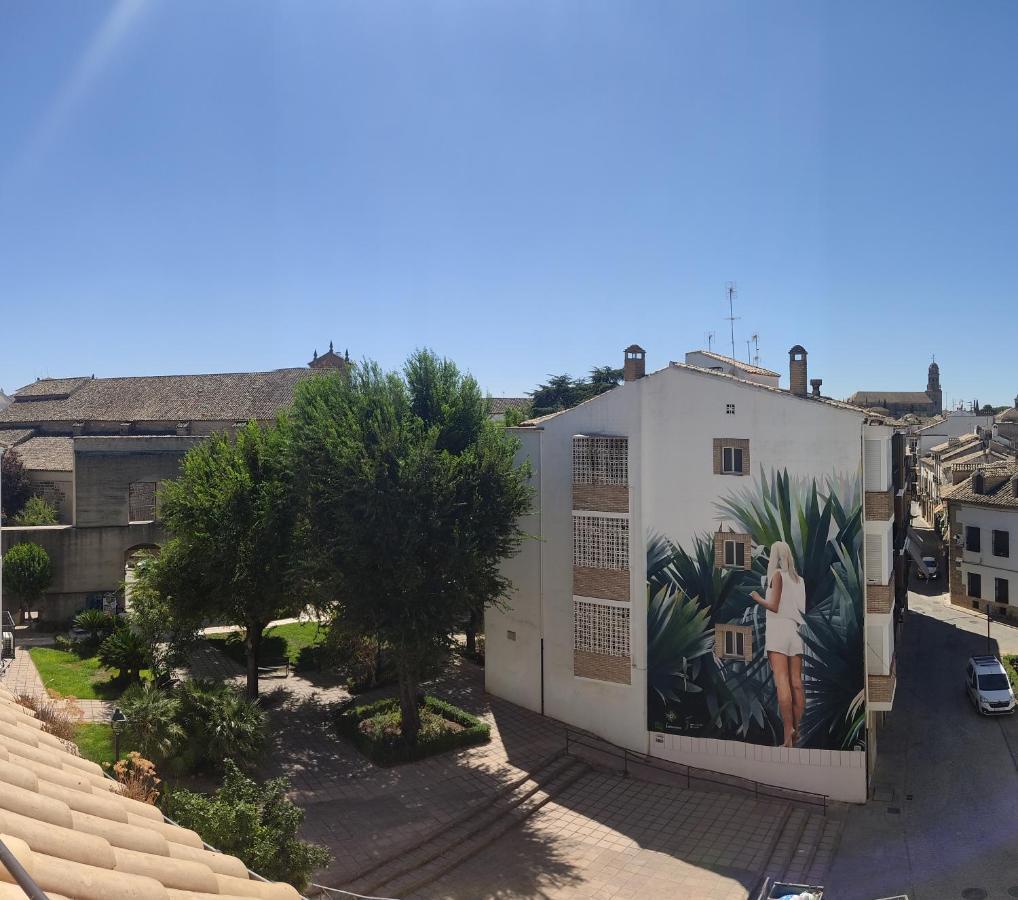 Maravilloso Alojamiento En El Centro De Baeza Luaran gambar